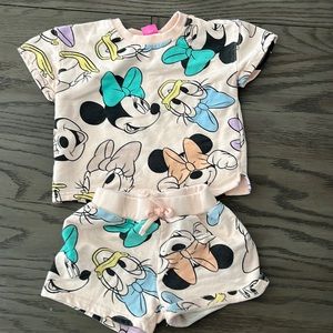 Disney matching set baby girl